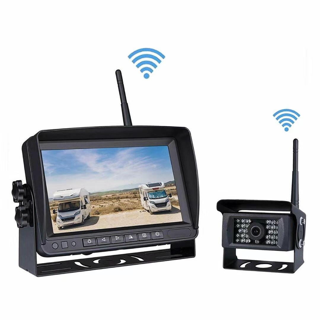 Accessories QUAD CAM MONITORING SYSTEM FOR COMMERCIAL VEHICLES AEDWMS